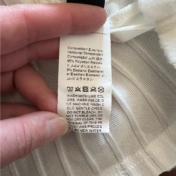 SHEIN XL white/cream button front wide rib tank top - Picture 3 of 7